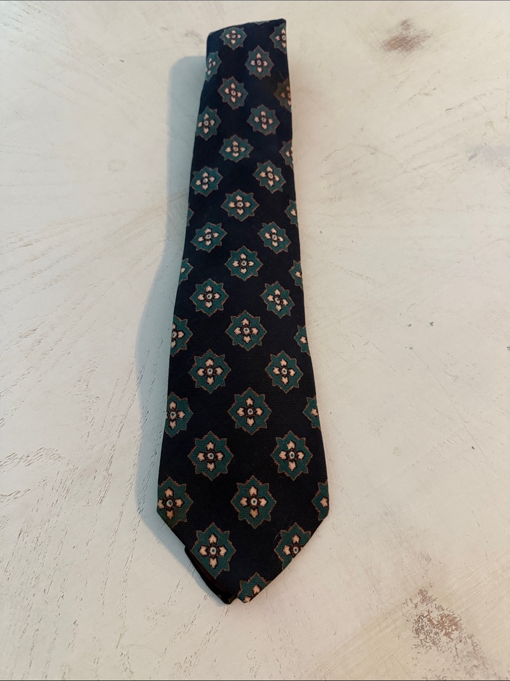 Saks 5th Avenue Vintage Viyella Wool Cotton Blend Blue Patterned Tie